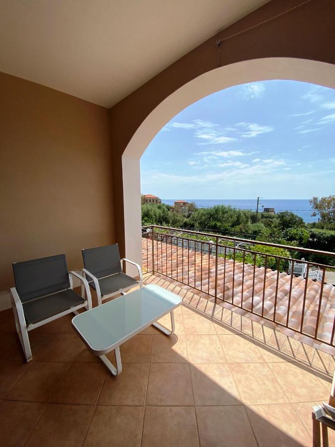 Sunsea Apartment